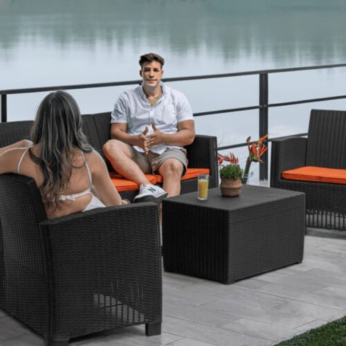 Muebles de plástico resistentes y versátiles en Chile